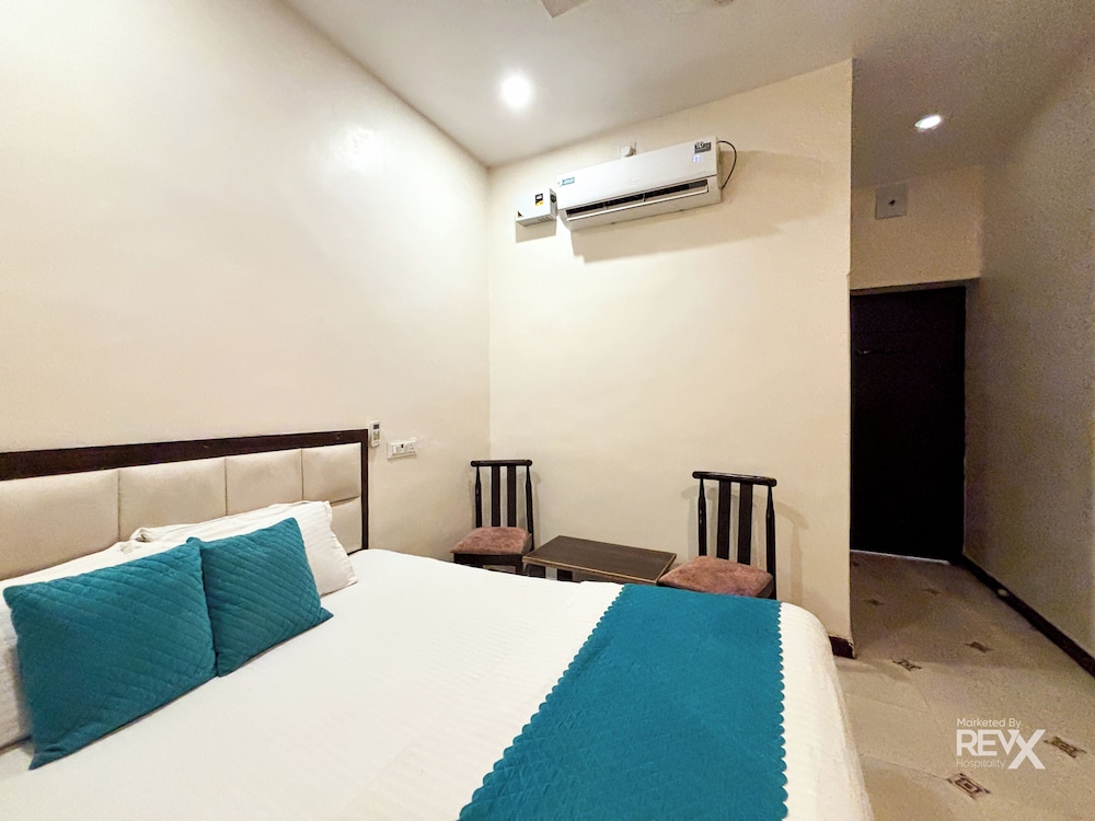 Hotel Diamond Palace