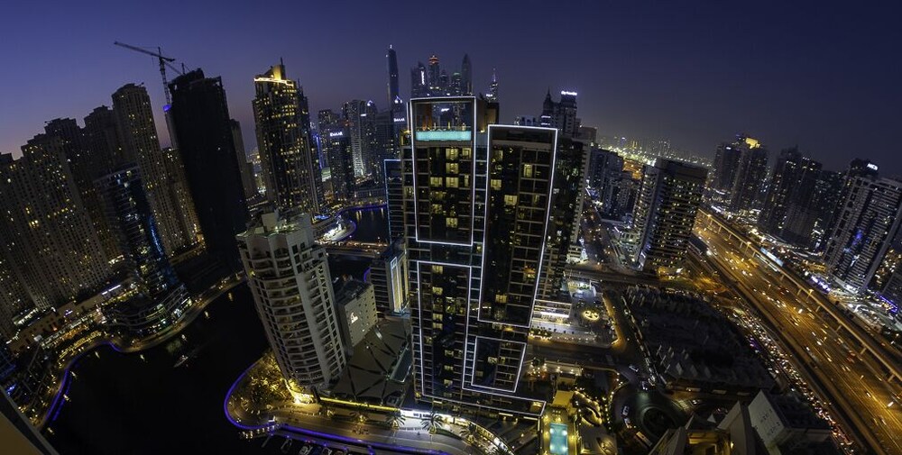 LUX The JW Marina Suite 2