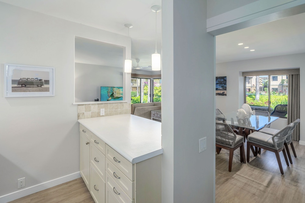 Luxurious Oceanfront Condo at Wailea Elua Village - Unit 1201, Central AC, Wi-fi