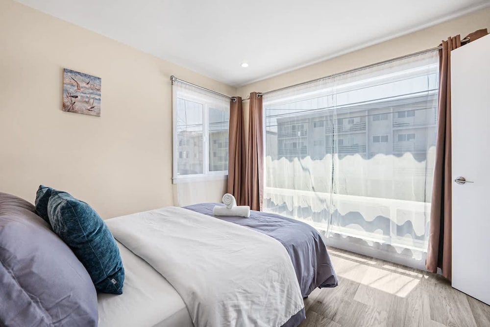 Cozy Quiet Safe Bright 4brs Home in Daly City