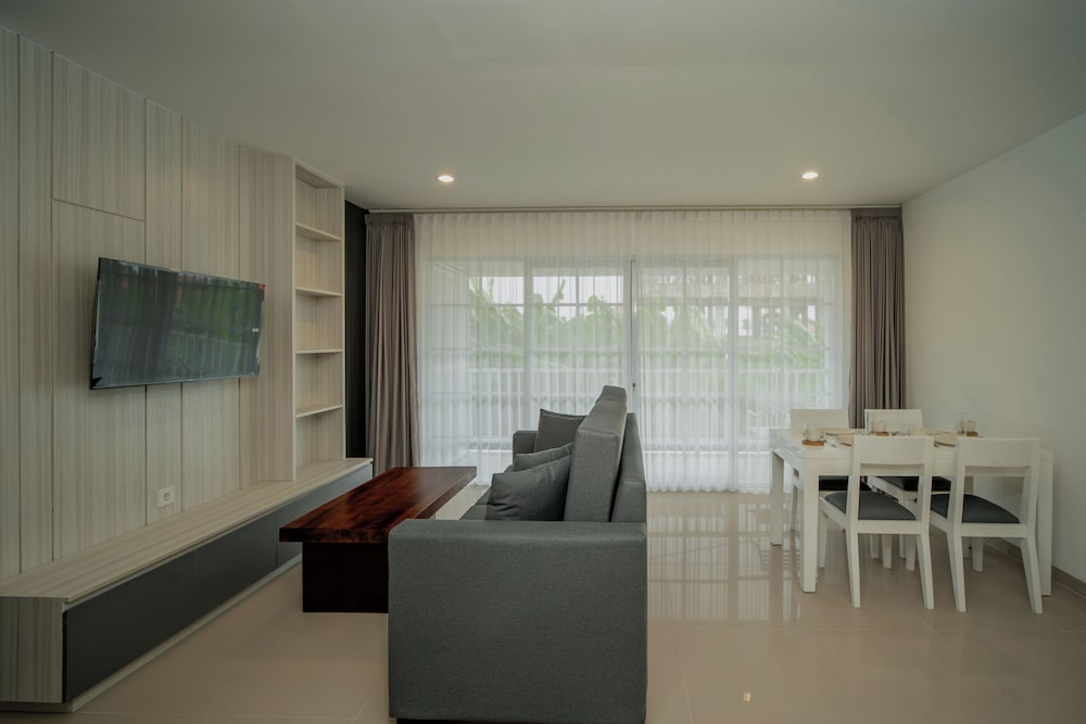 Artha Villa Pererenan By Fays Hospitality