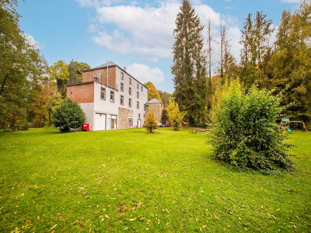 Holiday Home in Falaen by Chateau Montaigle