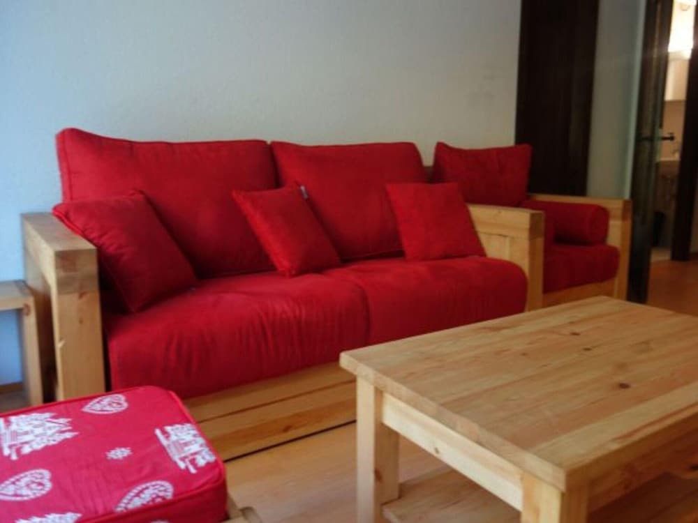 Cozy Apartment With Rhone Valley View