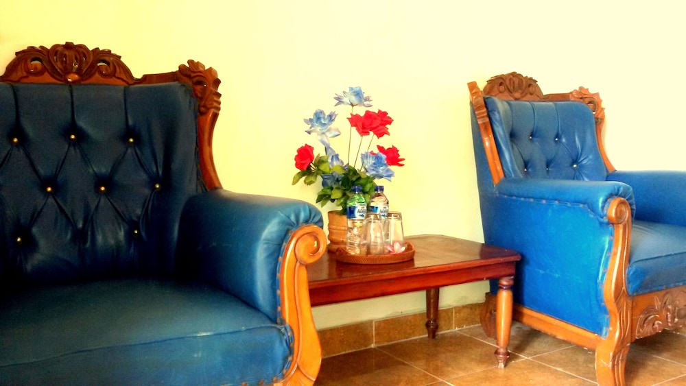 Mami In Homestay