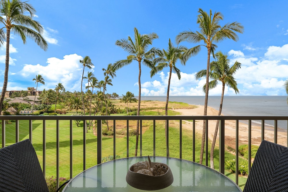 Menehune Shores 421 2 Bedroom Condo