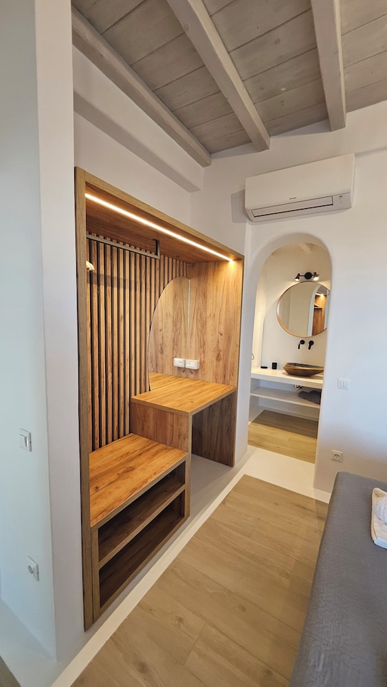Aether Mykonos 3BR Port View Villa