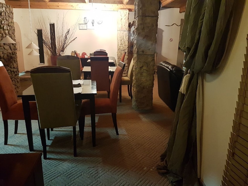 Photo 32