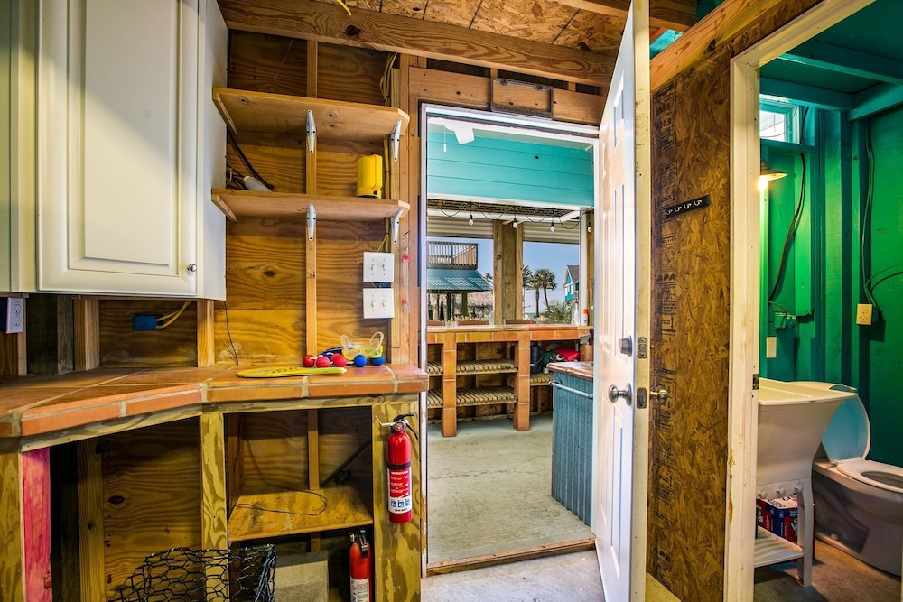 Margaritaville on the Bay by Ryson Vacation Rentals