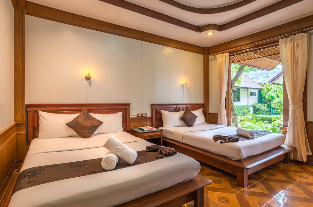 Lanta Miami Resort