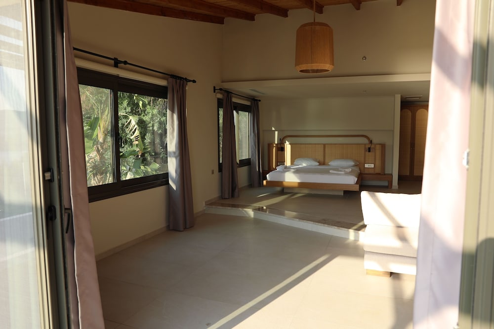 LUCE BOZBURUN OTEL MARMARİS