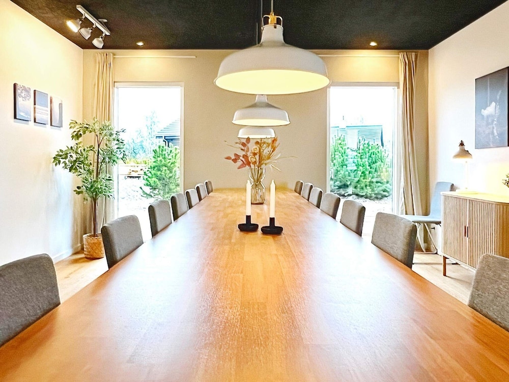 meeting & event spaces