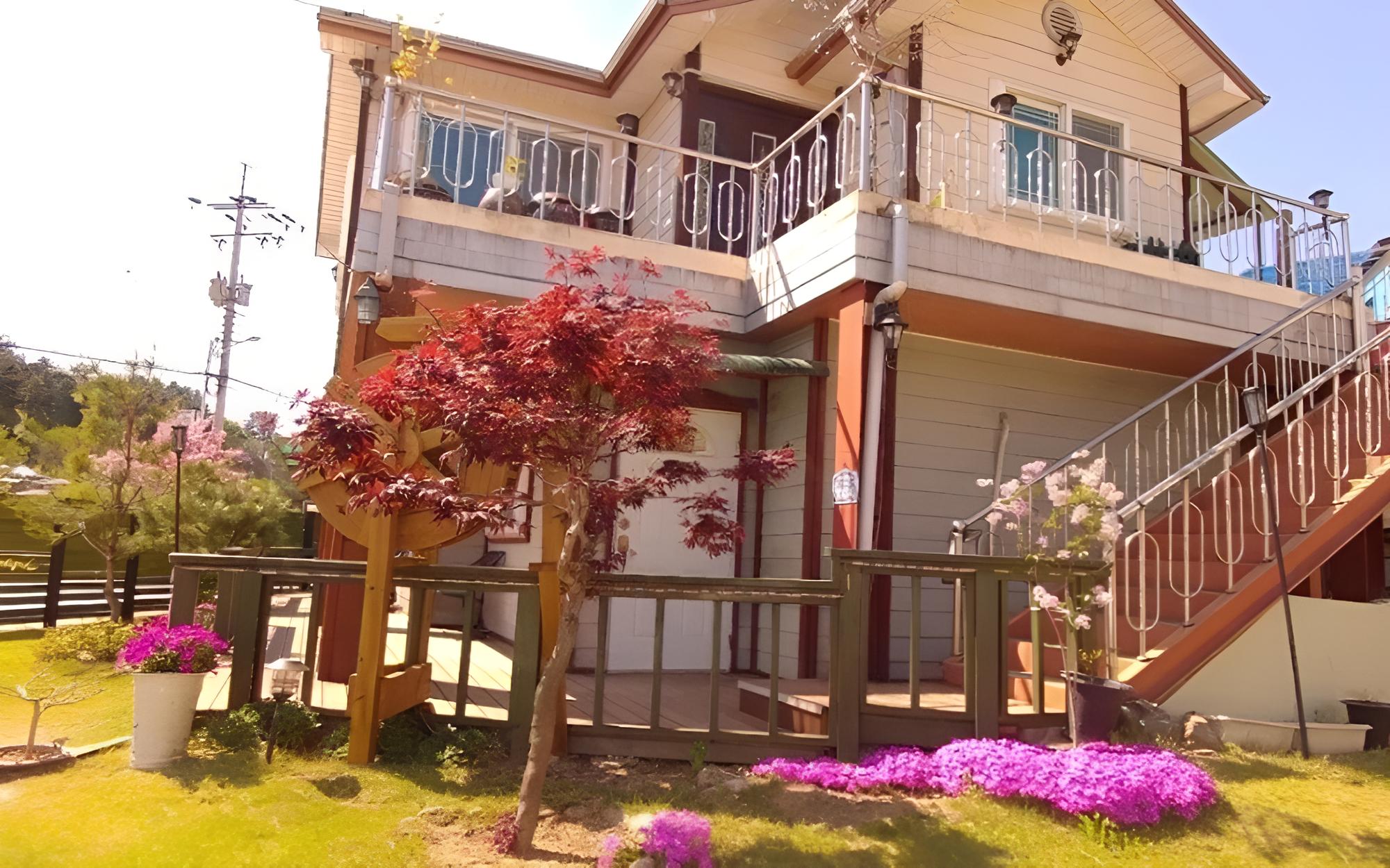 Photo 16