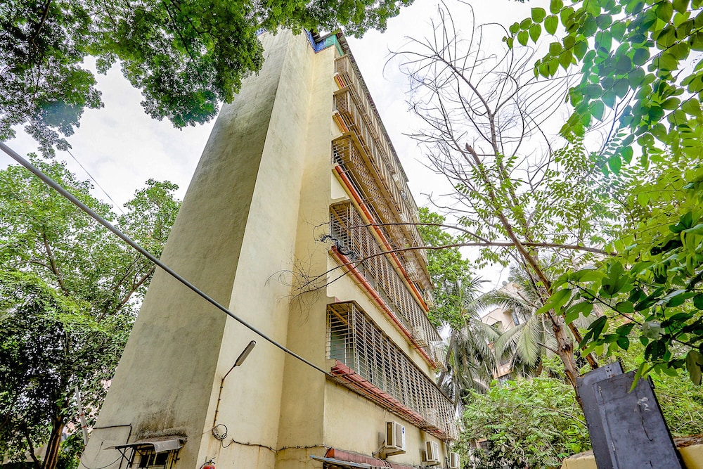 FabHotel Dream Inn I