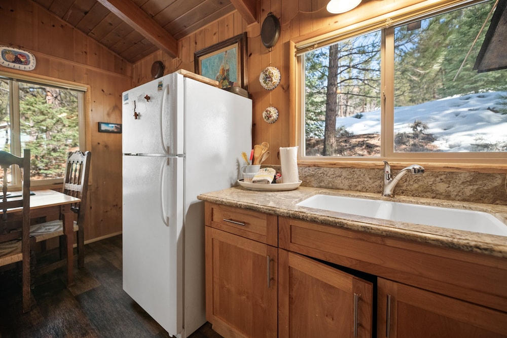 Owl Cabin