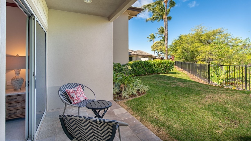 Spacious Townhome - Stunning Golf Course Views - Pool & Fitness- Vrkcv