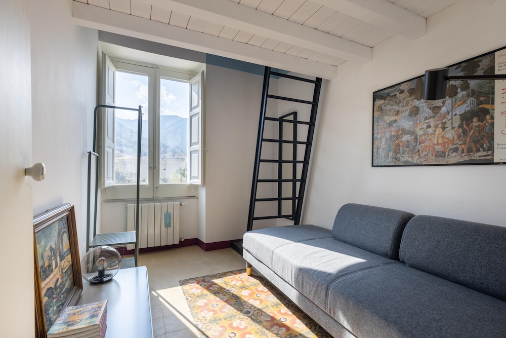 Charming House in Cefal