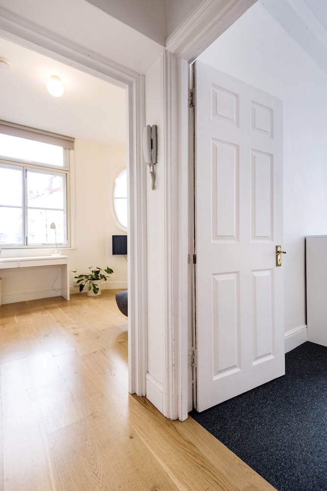 Heart of Shoreditch Apartments