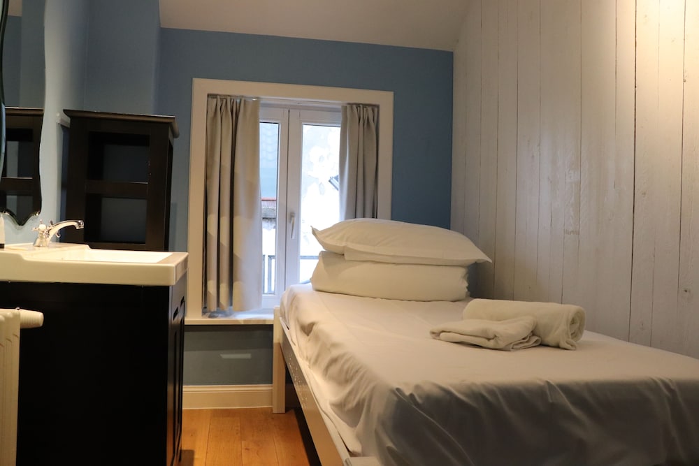 Bruges Vacations - Hostel Lybeer - Property Image 8
