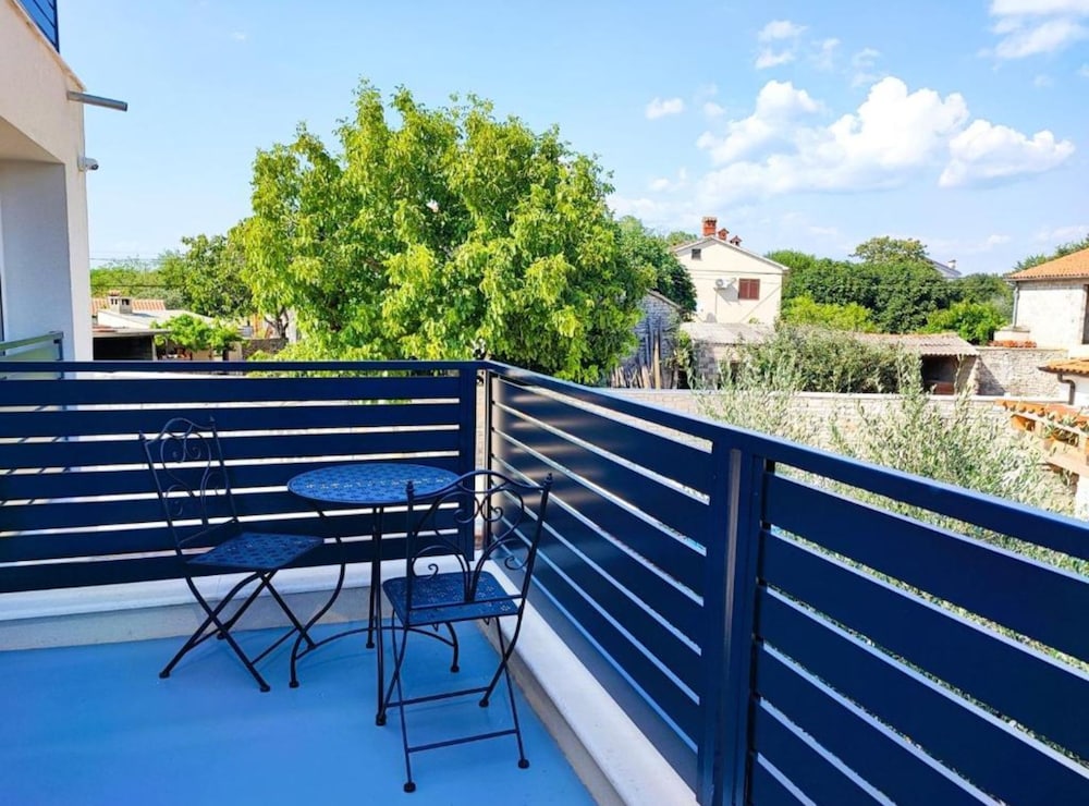 Villa Galant With Pool & Sauna Maružini