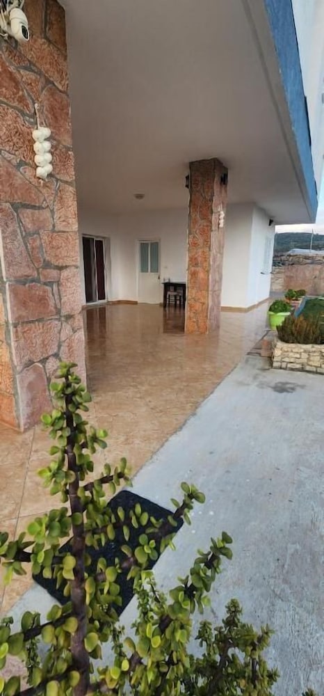 Vila Bashkim
