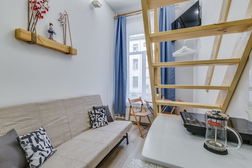 Guest House on Chernomorskaya Ulitsa