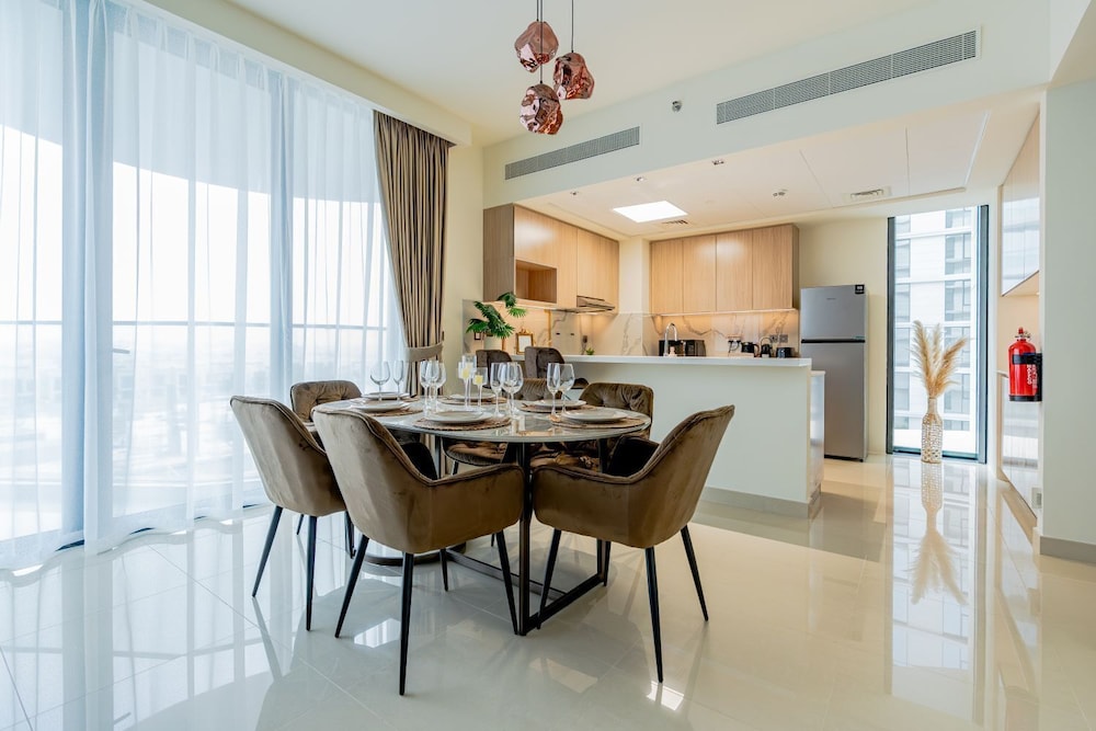 Sophisticated Interior near Hayat Beach
