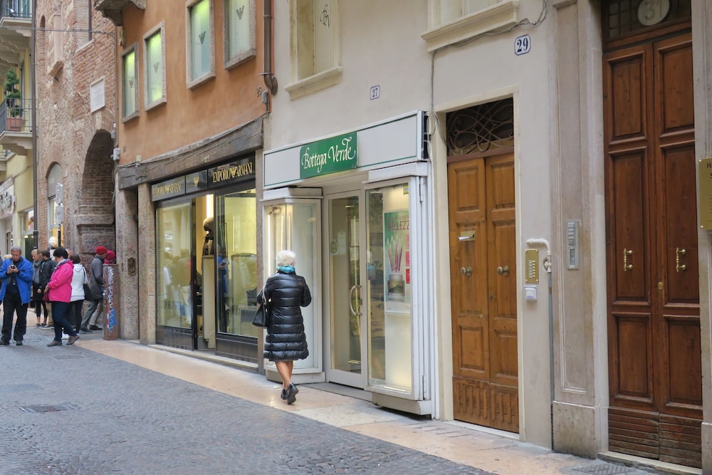 Verona Journeys