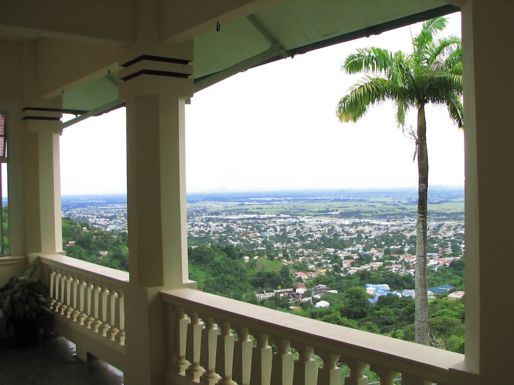 Pax Guest House