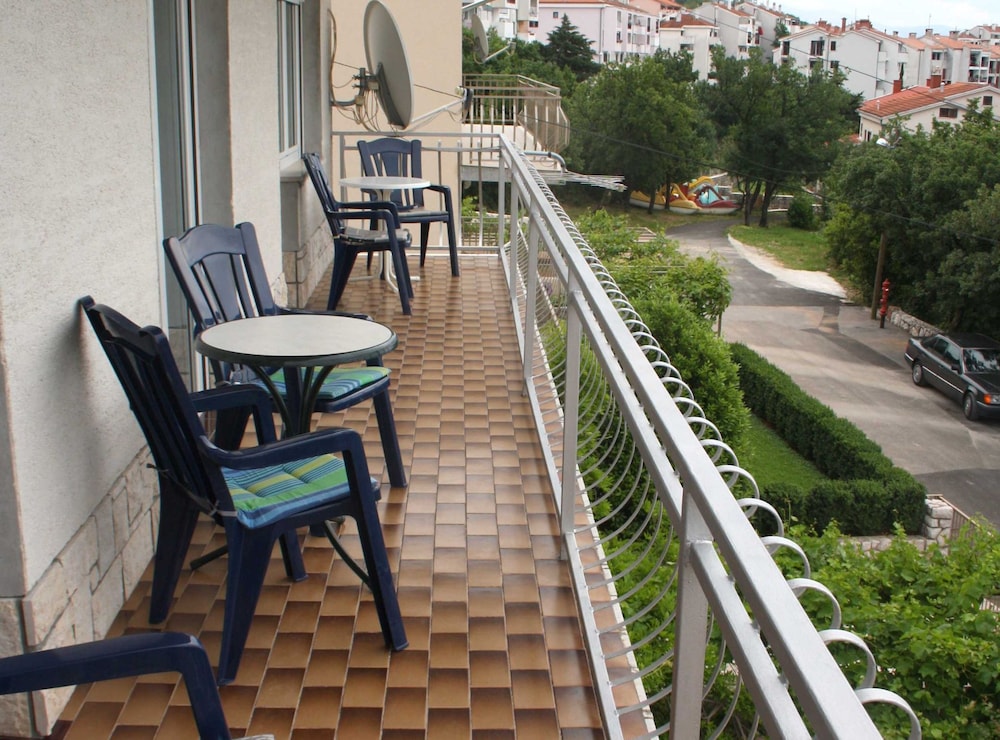 Spacious Crikvenica Apartments With Sea View and Balcony