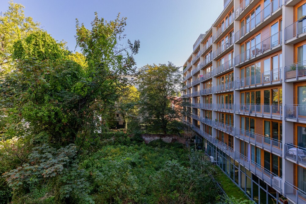 Apartment Emilii Plater 12 by Renters view 4