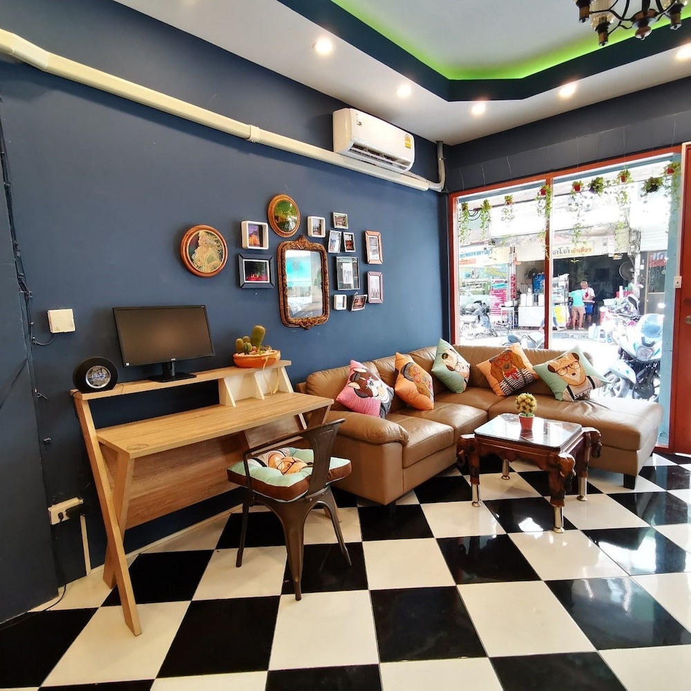 lounge