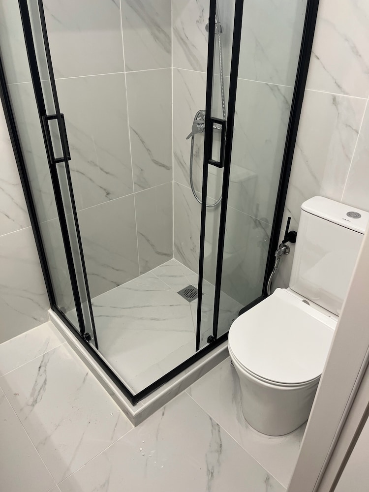 Shape Suites Athens