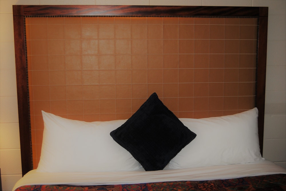 Derrick Motel - Image 3