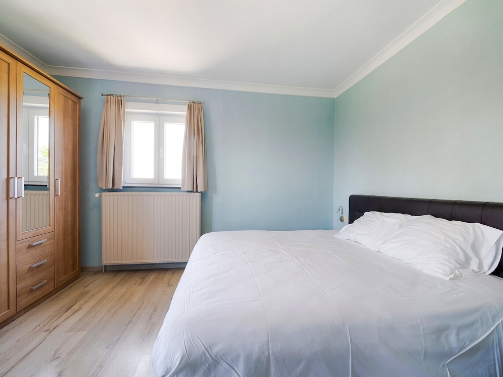 Villa Borgloon With Blossom Views and Jacuzzi
