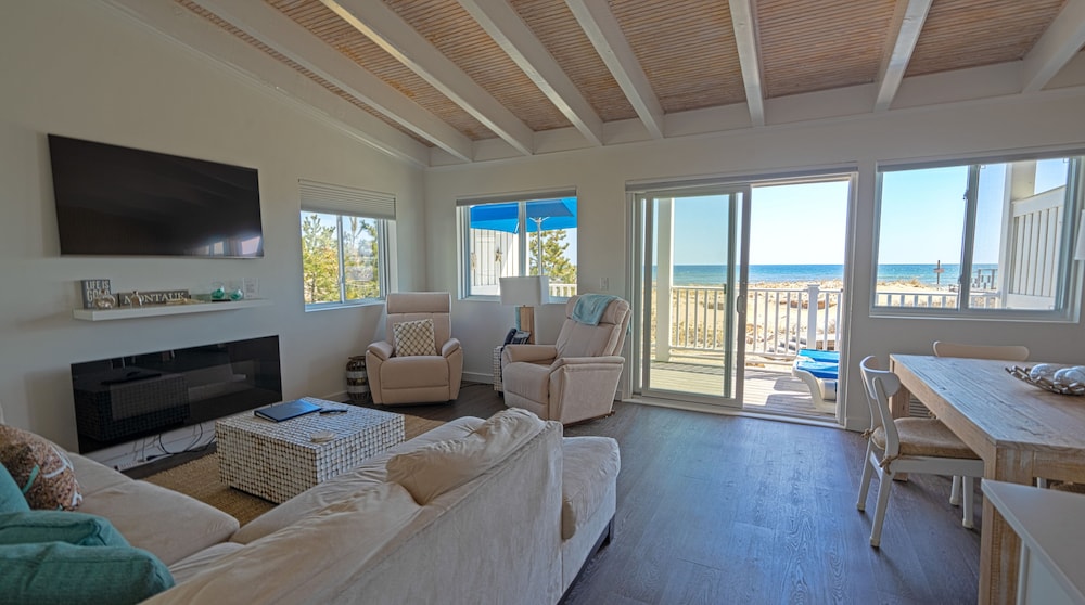Sea Crest Resort