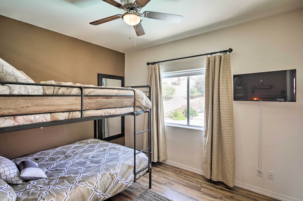 Elegant Lake Havasu Getaway w/ Pool - 3 Mi to Lake