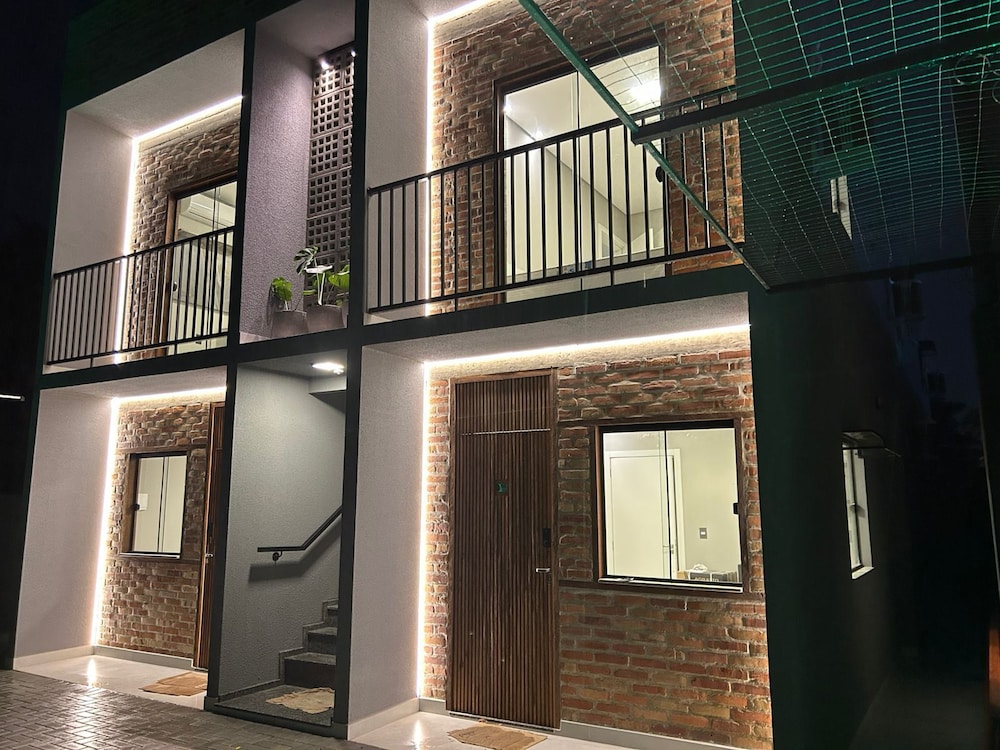 Apartamentos Bora Bora Hospedagens