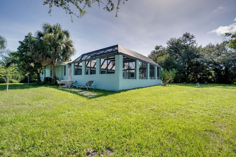 Heated Pool + Lanai: Peaceful Punta Gorda Stay