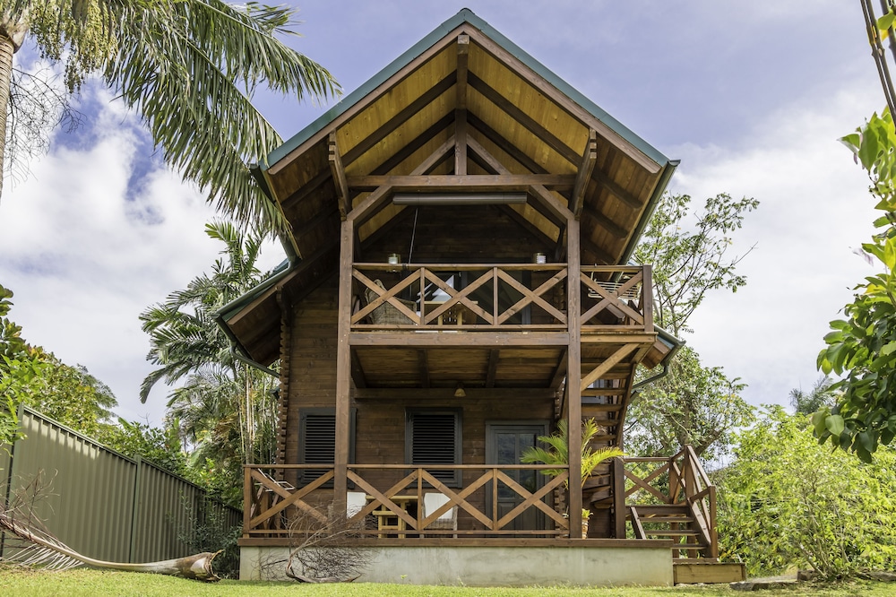 Lemongrass Lodge