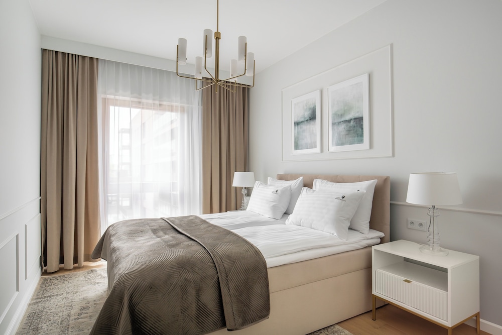 Lion Apartments - Nadmotławie Premium