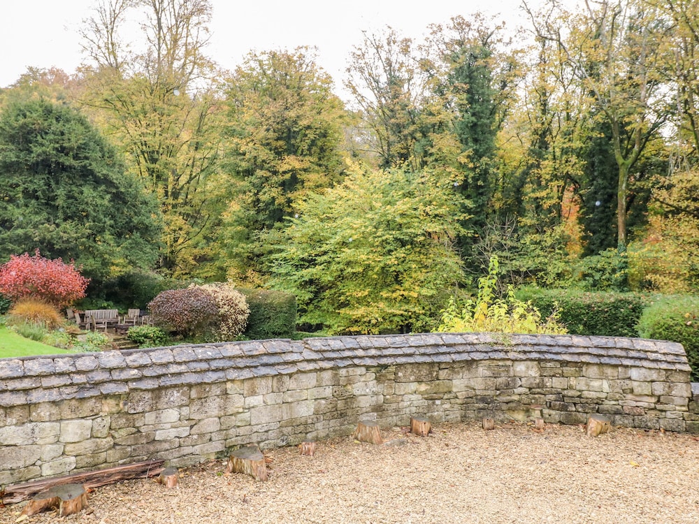 Stroud Vacations - October Cottage - Property Image 8