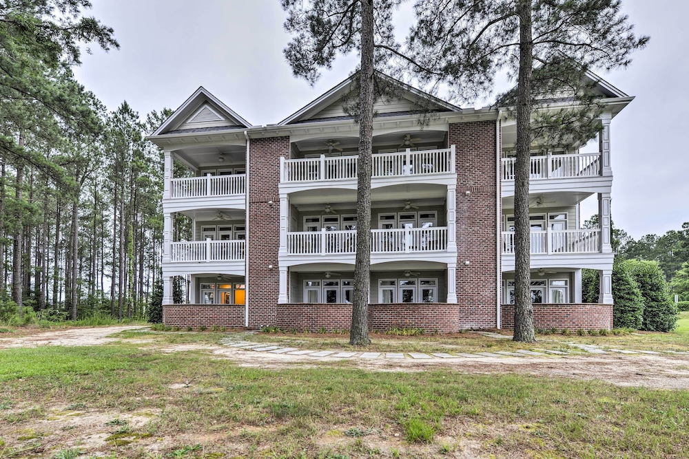 Spring Lake Vacations - Anderson Golf Club Condo w/ Community Amenities! - Property Image 4