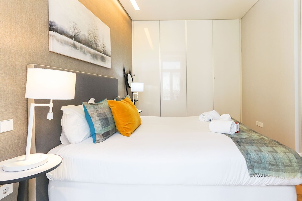 Modern Chiado by Homing view 2
