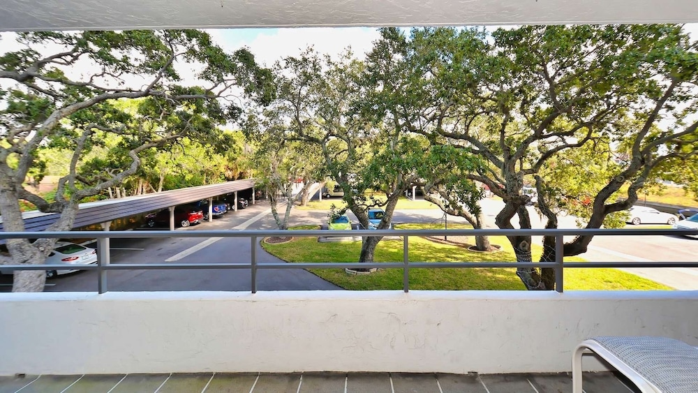 Anchorage Resort 2nd Floor 2 Bedroom Condo Facing IntraCoastal Waters 2 Condo