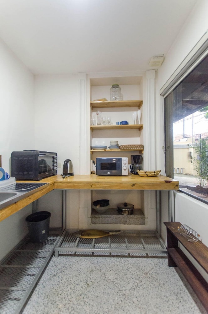 Cozy Studios near Shopping del Sol