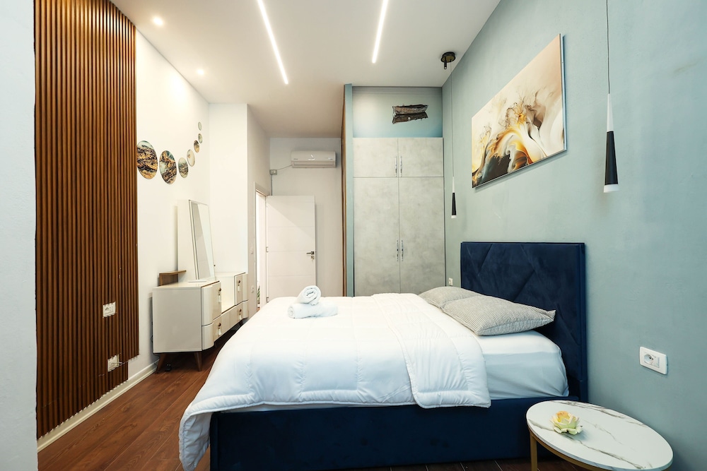 Grandstay Apartments 124
