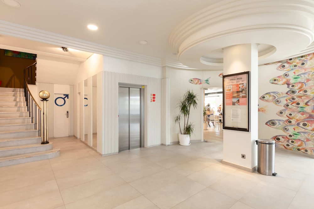 The Red Hotel by Ibiza Feeling - Adults only