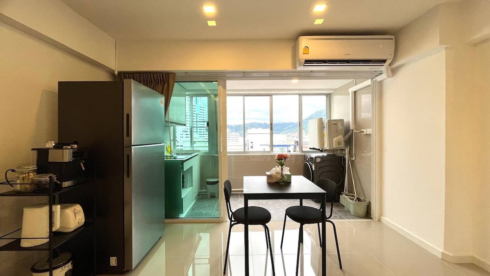 Heritage - Modern Studio Shared Pool, City Centre