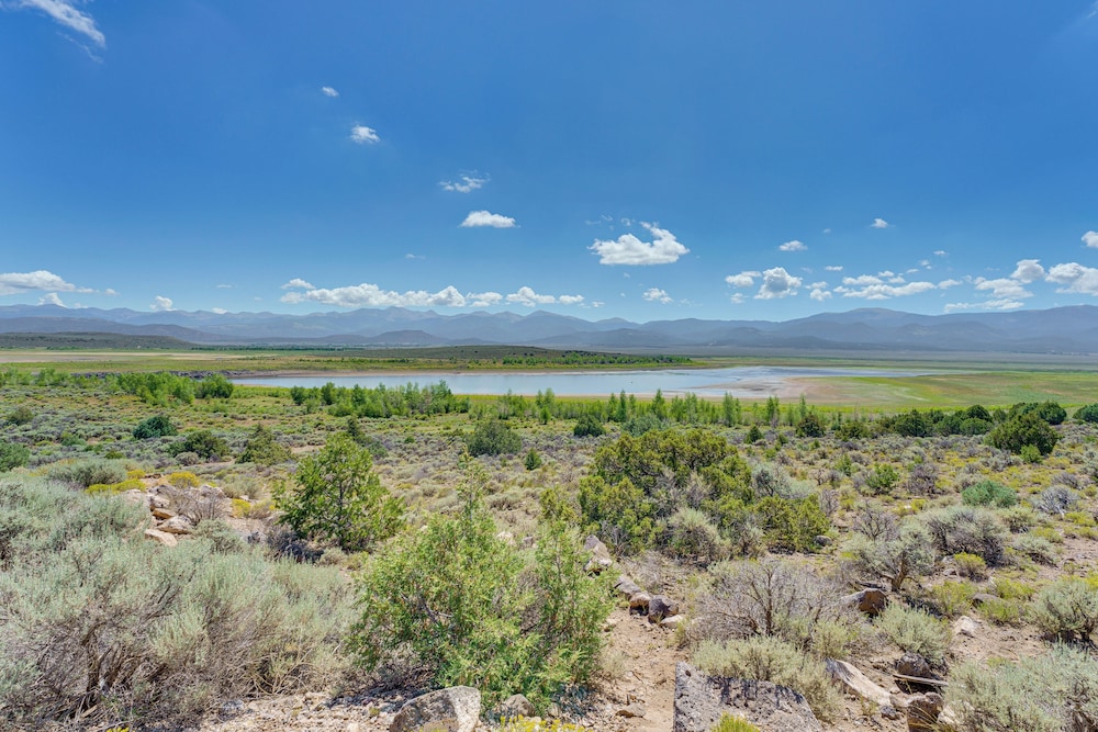 Walk to Lake: Scenic Southern Colorado Escape!