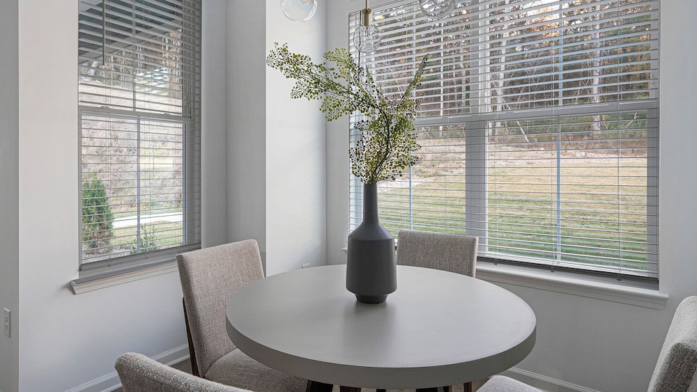 Landing Apartments Birmingham - Sand Ridge